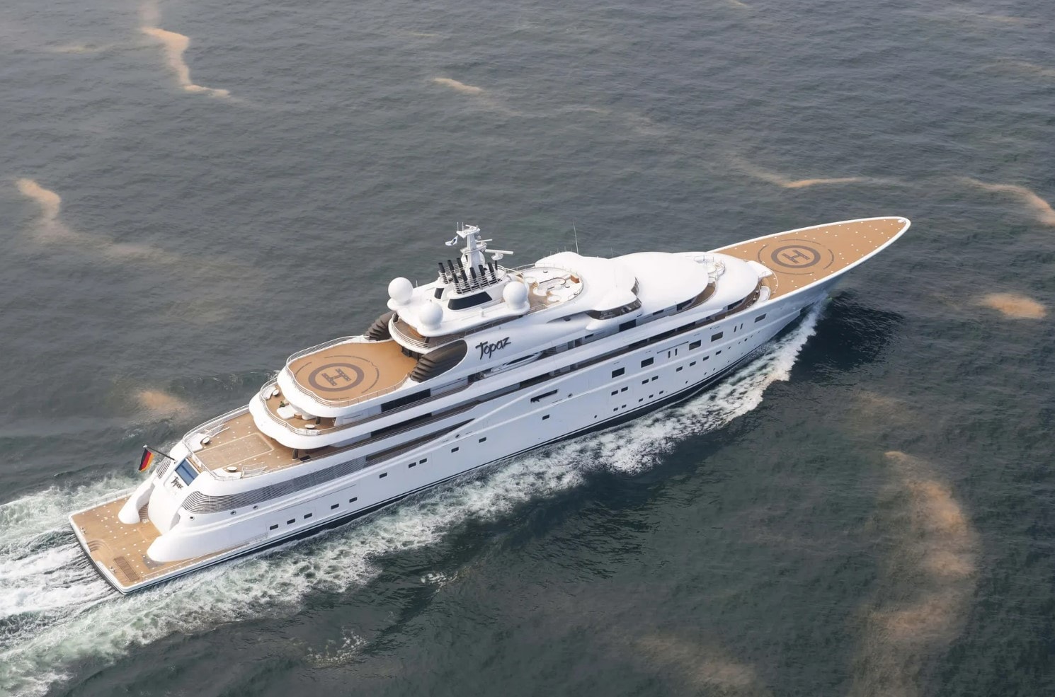 Kapal Mewah Topaz